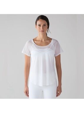 Lululemon Anew Short Sleeve Tee - Size 4